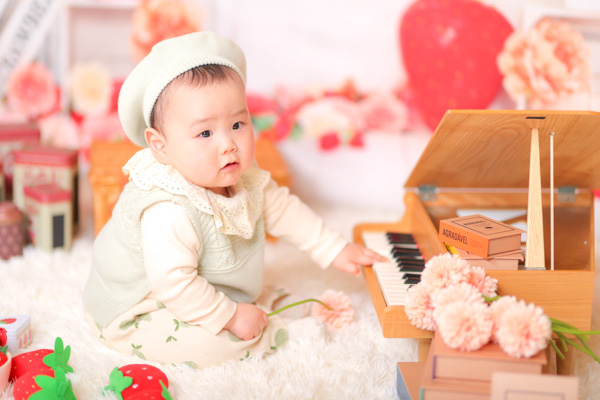 アカチャンホンポ ポスターモデルオーディション グランプリ受賞者